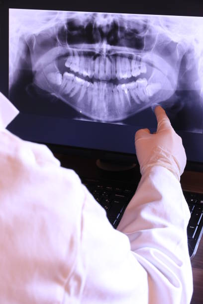 Best Urgent Dental Care in Stuttgt, AR